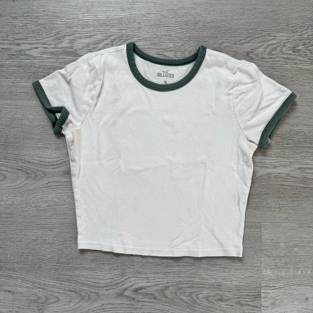 Hollister White Tee with Green Trim size small